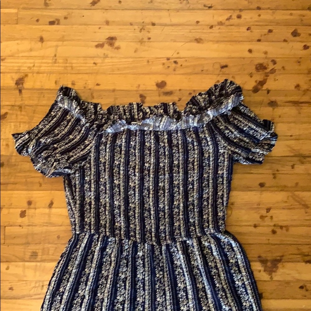Patterned Romper - Picture 3 of 4